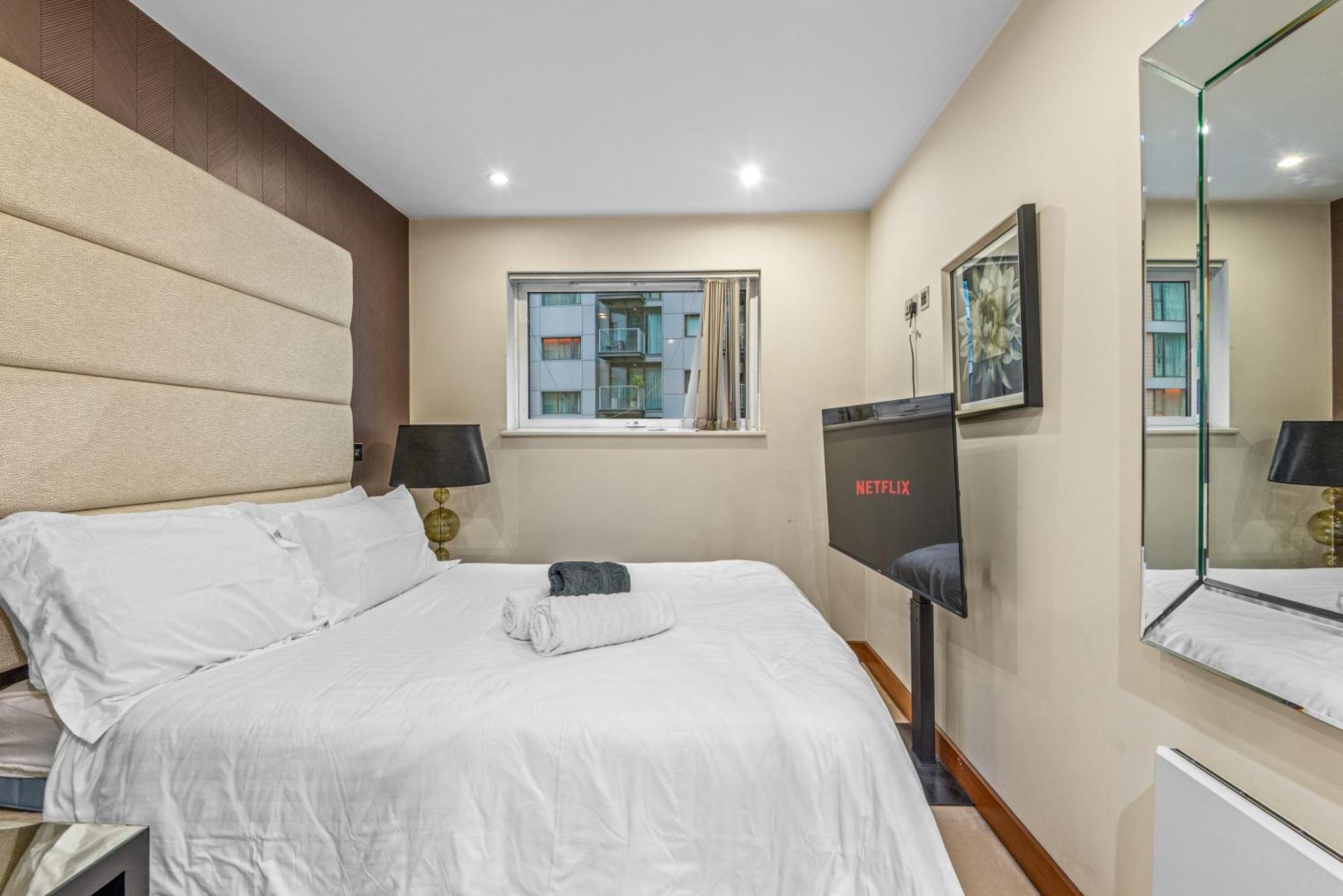 Londwell, Chelsea Living, Central Flat With Balcony London Bagian luar foto